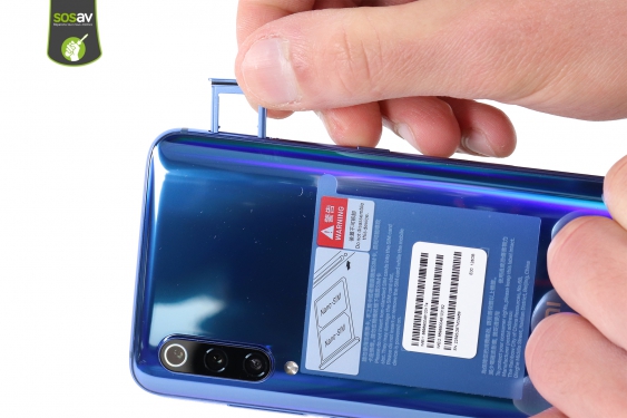 Guide photos remplacement batterie Xiaomi Mi 9 (Etape 2 - image 3)