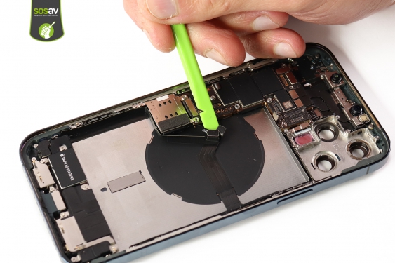 Guide photos remplacement châssis iPhone 12 Pro Max (Etape 25 - image 2)