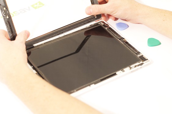 Guide photos remplacement poussoir bouton home iPad 2 3G (Etape 11 - image 2)