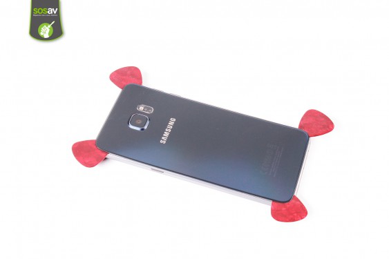 Guide photos remplacement caméra avant Samsung Galaxy S6 Edge + (Etape 4 - image 4)