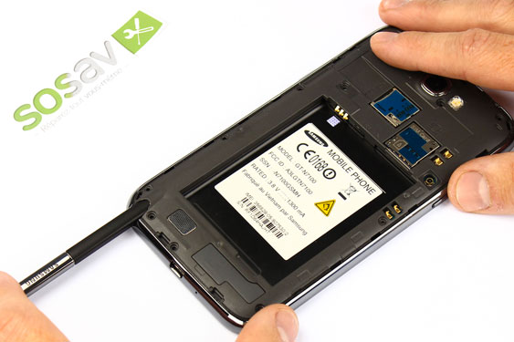 Guide photos remplacement connecteur de charge  (Etape 6 - image 2)