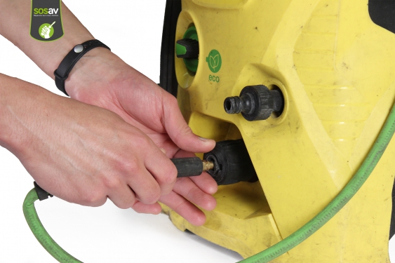 Guide photos remplacement moteur Karcher K4 Ecologic (Etape 2 - image 2)