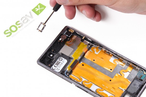 Guide photos remplacement haut-parleur interne (haut-parleur d'écoute) Xperia Z1 (Etape 15 - image 3)