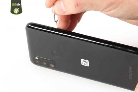 Guide photos remplacement nappe connecteur de charge Galaxy M21 (Etape 2 - image 1)