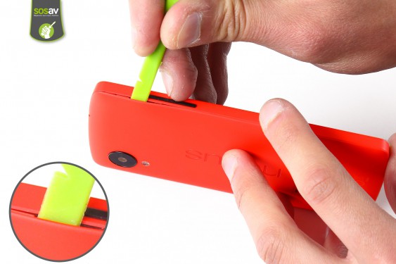 Guide photos remplacement prise jack Nexus 5 (Etape 4 - image 1)