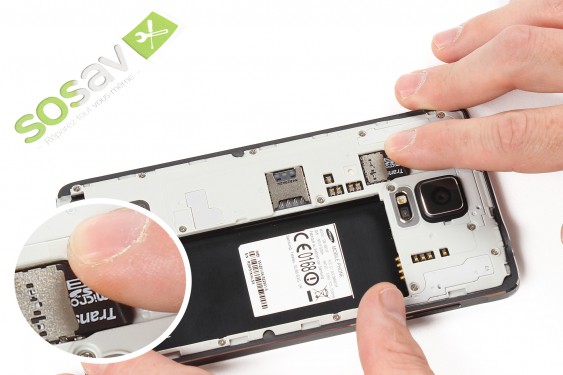 Guide photos remplacement caméra avant + capteur de proximité et luminosité  (Etape 7 - image 1)