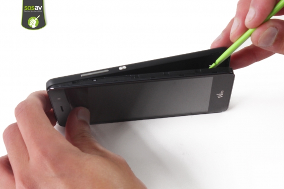 Guide photos remplacement carte microsd Wiko Tommy 2 (Etape 2 - image 2)