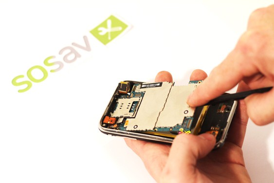 Guide photos remplacement caméra arrière iPhone 3G (Etape 15 - image 2)