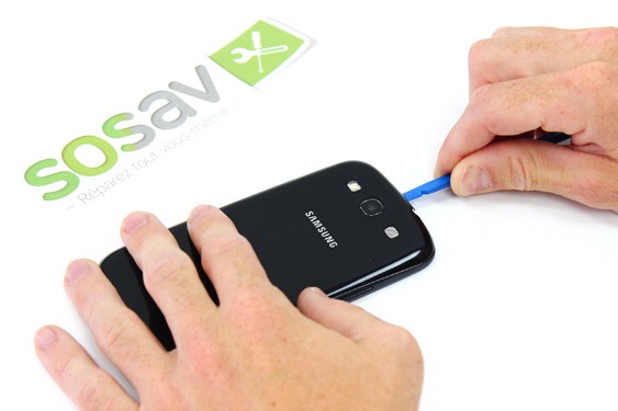 Guide photos remplacement nappe volume + hp interne Samsung Galaxy S3 (Etape 2 - image 1)