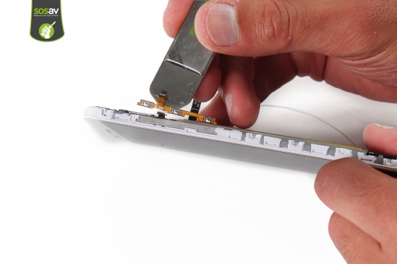 Guide photos remplacement nappe power, vibreur & volume Huawei Y6 2018 (Etape 11 - image 3)