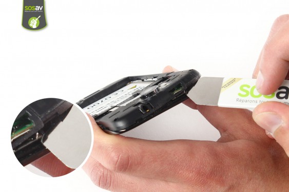 Guide photos remplacement châssis interne Wiko Cink Peax 2 (Etape 7 - image 2)