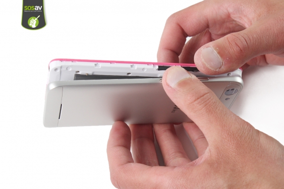 Guide photos remplacement carte mère Wiko Jerry (Etape 2 - image 3)