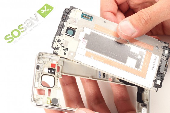 Guide photos remplacement bouton home Samsung Galaxy Alpha (Etape 12 - image 3)