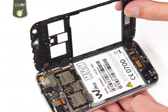 Guide photos remplacement connecteur de charge Wiko Stairway (Etape 10 - image 4)