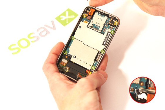 Guide photos remplacement caméra arrière iPhone 3G (Etape 13 - image 1)