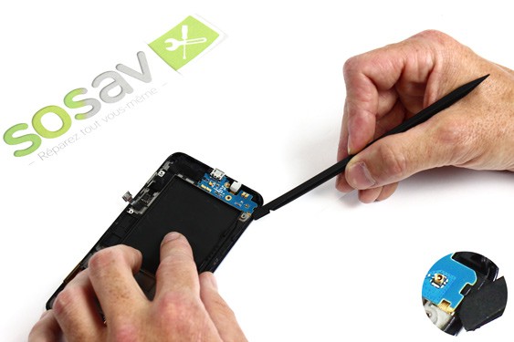 Guide photos remplacement connecteur de charge  Samsung Galaxy S2 (Etape 21 - image 1)