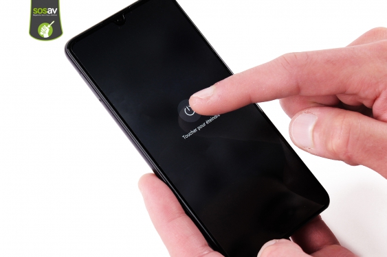 Guide photos remplacement carte mère Huawei P30 (Etape 1 - image 3)