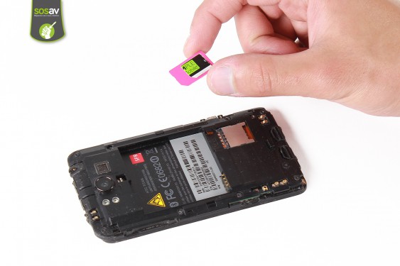 Guide photos remplacement caméra arrière HTC Titan (Etape 4 - image 4)