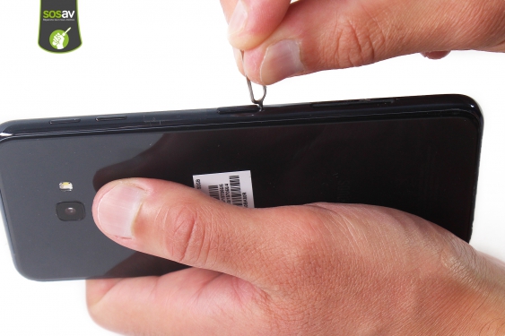 Guide photos remplacement façade arrière Galaxy J4+ (Etape 4 - image 2)