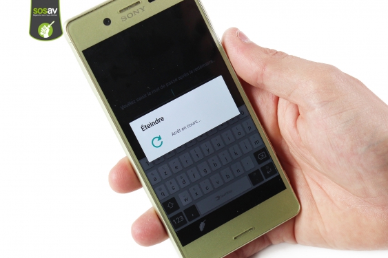 Guide photos remplacement ecran complet Xperia X (Etape 1 - image 3)