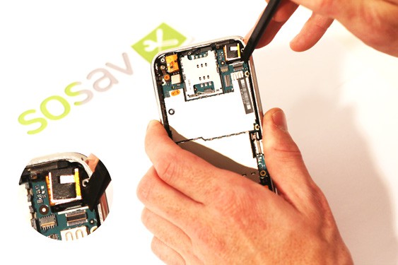 Guide photos remplacement caméra arrière iPhone 3G (Etape 14 - image 2)