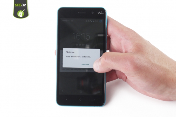 Guide photos remplacement carte sim Wiko Lenny 4 (Etape 1 - image 3)