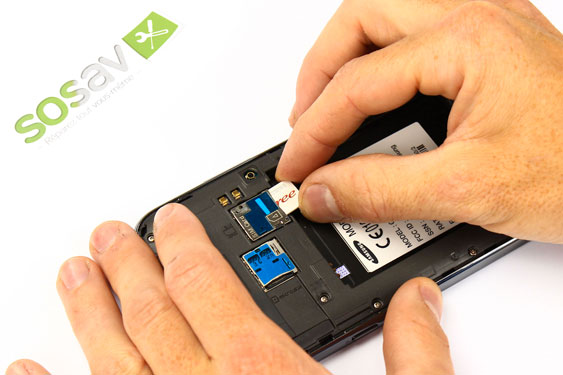 Guide photos remplacement connecteur de charge  (Etape 4 - image 4)