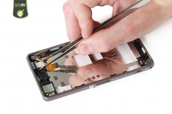 Guide photos remplacement châssis complet Xperia Z1 Compact (Etape 41 - image 2)