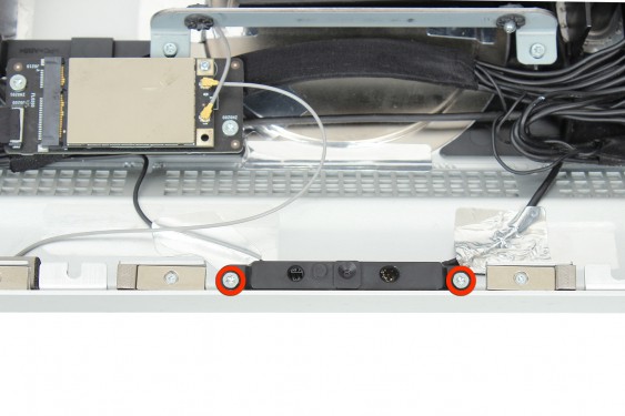 Guide photos remplacement camera (isight) iMac 27" fin 2009 (EMC 2309 et 2374) (Etape 16 - image 1)