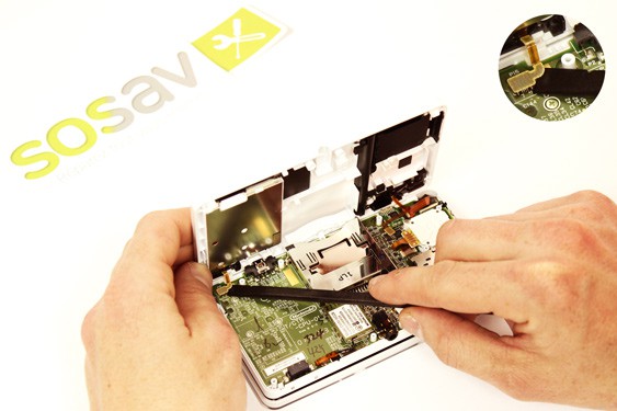 Guide photos remplacement carte wifi Nintendo 3DS (Etape 6 - image 2)
