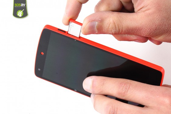 Guide photos remplacement prise jack Nexus 5 (Etape 3 - image 2)