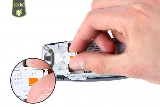 Guide photos remplacement lecteur sim Nokia 3310 (Etape 4 - image 3)