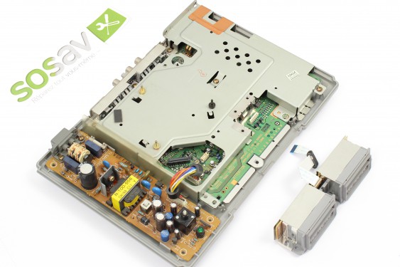 Guide photos remplacement châssis interne Playstation (Etape 11 - image 4)