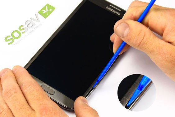 Guide photos remplacement connecteur de charge  (Etape 7 - image 2)