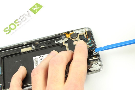 Guide photos remplacement prise jack + haut-parleur interne  (Etape 16 - image 1)