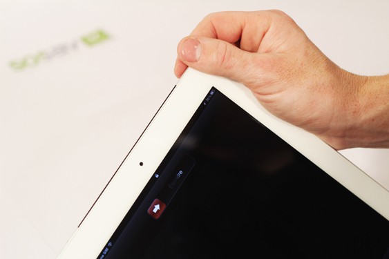 Guide photos remplacement poussoir bouton home iPad 2 3G (Etape 1 - image 1)