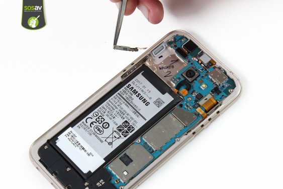 Guide photos remplacement bouton power Samsung Galaxy A5 2017 (Etape 12 - image 3)