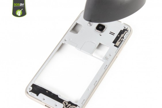 Guide photos remplacement haut-parleur externe Samsung Galaxy J3 2016 (Etape 17 - image 1)