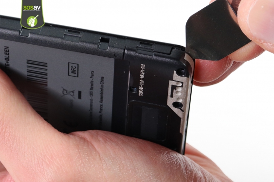 Guide photos remplacement nappe de liaison connecteur de charge Wiko Tommy 3 (Etape 8 - image 2)