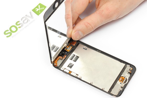 Guide photos remplacement bouton home iPod Touch 4e Gen (Etape 4 - image 3)