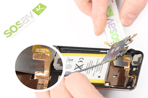 Guide photos remplacement nappe power volume iPod Touch 4e Gen (Etape 18 - image 1)