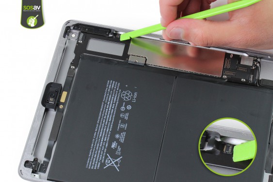 Guide photos remplacement nappe boutons volume et power iPad 5 (2017) (Etape 28 - image 1)