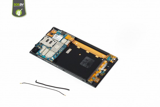 Guide photos remplacement câble d'interconnexion gsm Xiaomi MI3 (Etape 12 - image 1)