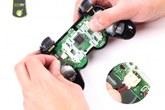 Guide photos remplacement nappe des boutons et de la flèche directionnelle Manette Dualshock 3 (Modèle Sixaxis) (Etape 3 - image 3)