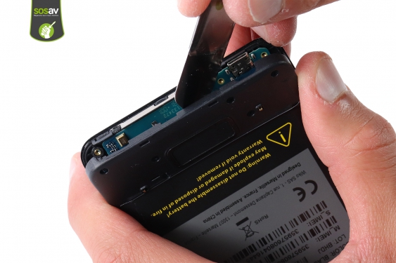 Guide photos remplacement connecteur de charge Wiko Tommy 2 Plus (Etape 5 - image 3)