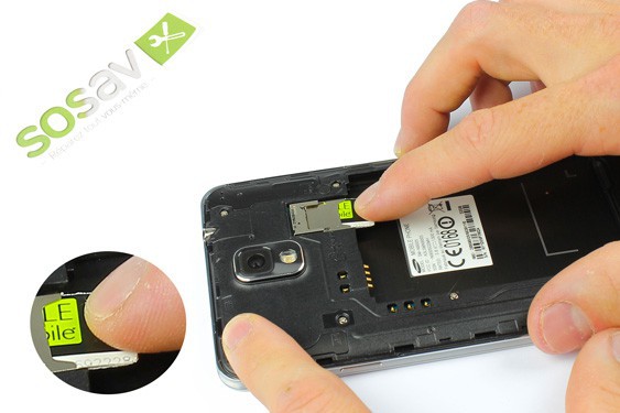 Guide photos remplacement caméra avant + capteur proximité  (Etape 4 - image 2)