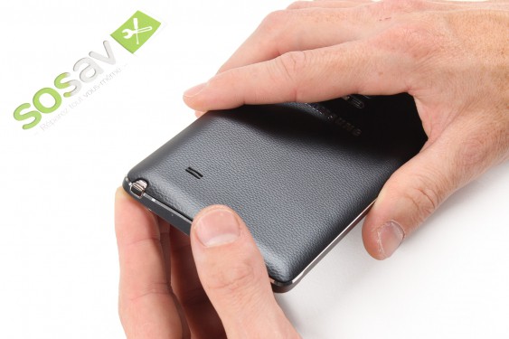 Guide photos remplacement caméra avant + capteur de proximité et luminosité  (Etape 2 - image 1)