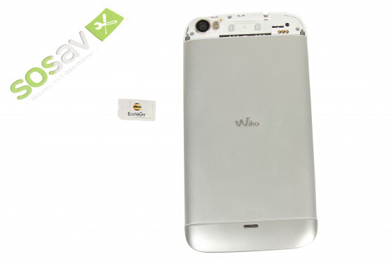 Guide photos remplacement ensemble du bas Wiko Darkside (Etape 3 - image 4)