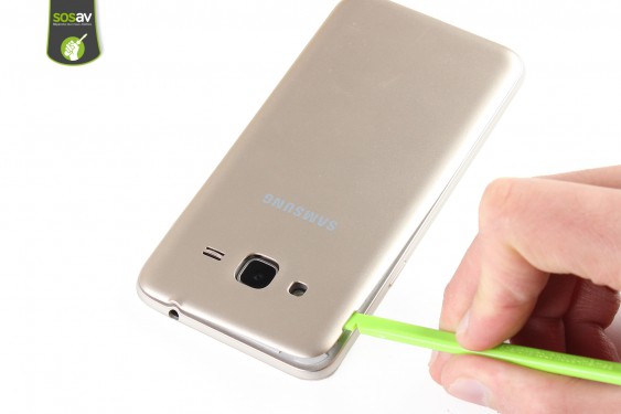 Guide photos remplacement bouton volume Samsung Galaxy J3 2016 (Etape 2 - image 2)