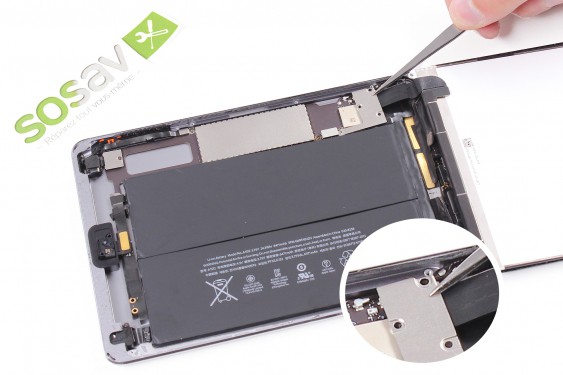 Guide photos remplacement vitre tactile et bouton home iPad Mini 3 WIFi (Etape 11 - image 2)